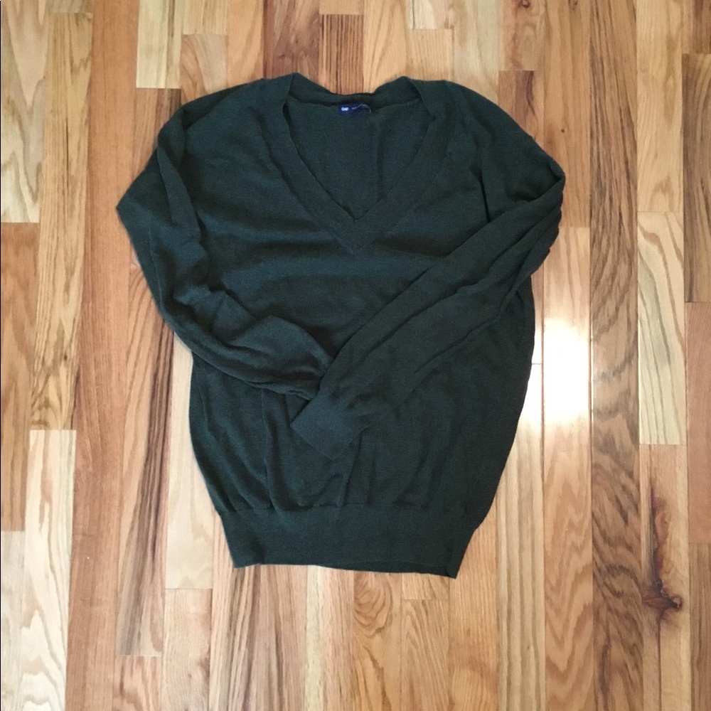 Forest green sweater